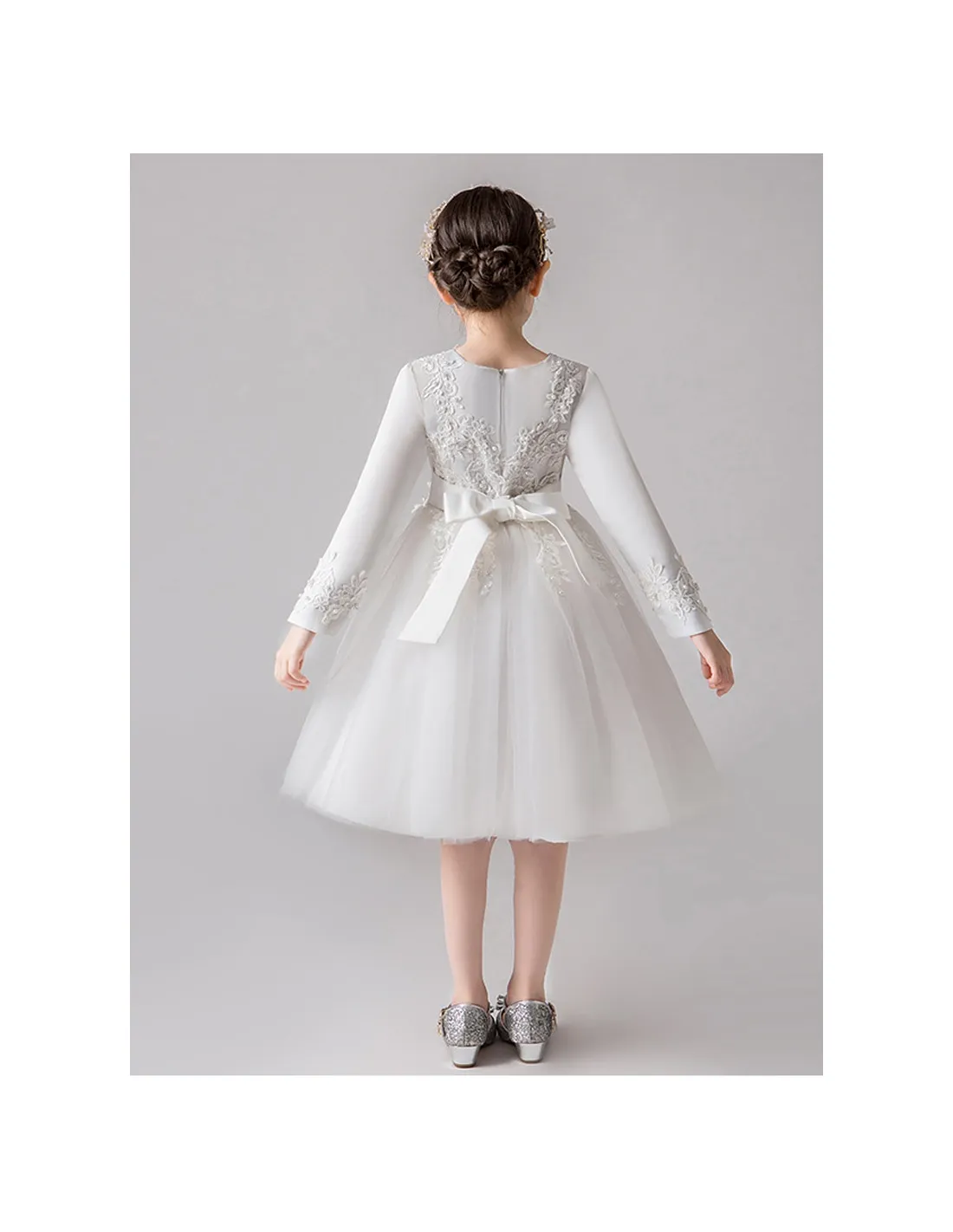 Abito damigella bimba in pizzo maniche lunghe disponibile in vari colori