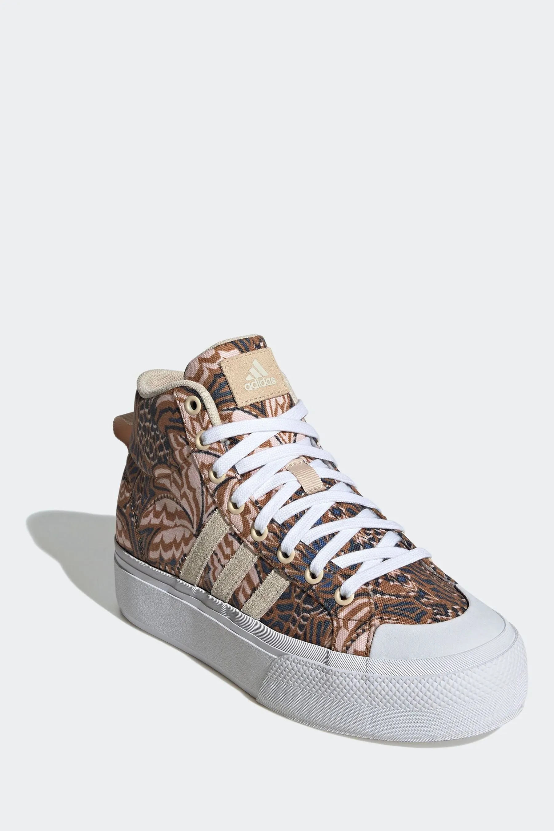 Adidas - Bravada 2.0 - Scarpe da ginnastica medie con plateau