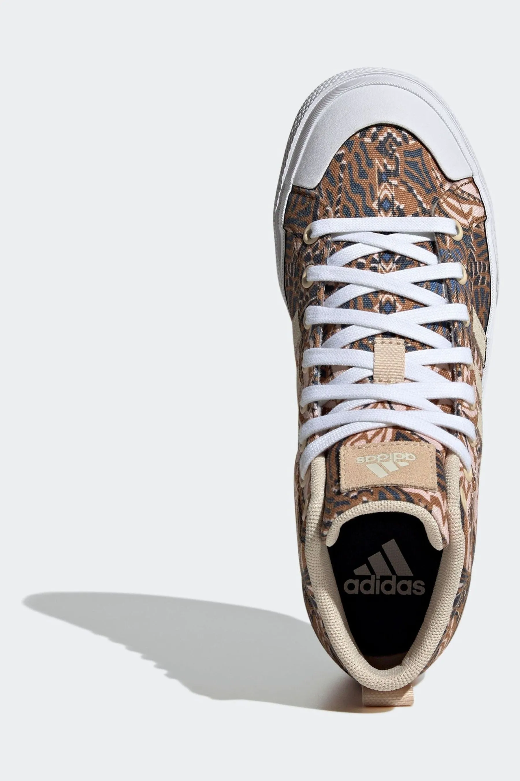 Adidas - Bravada 2.0 - Scarpe da ginnastica medie con plateau