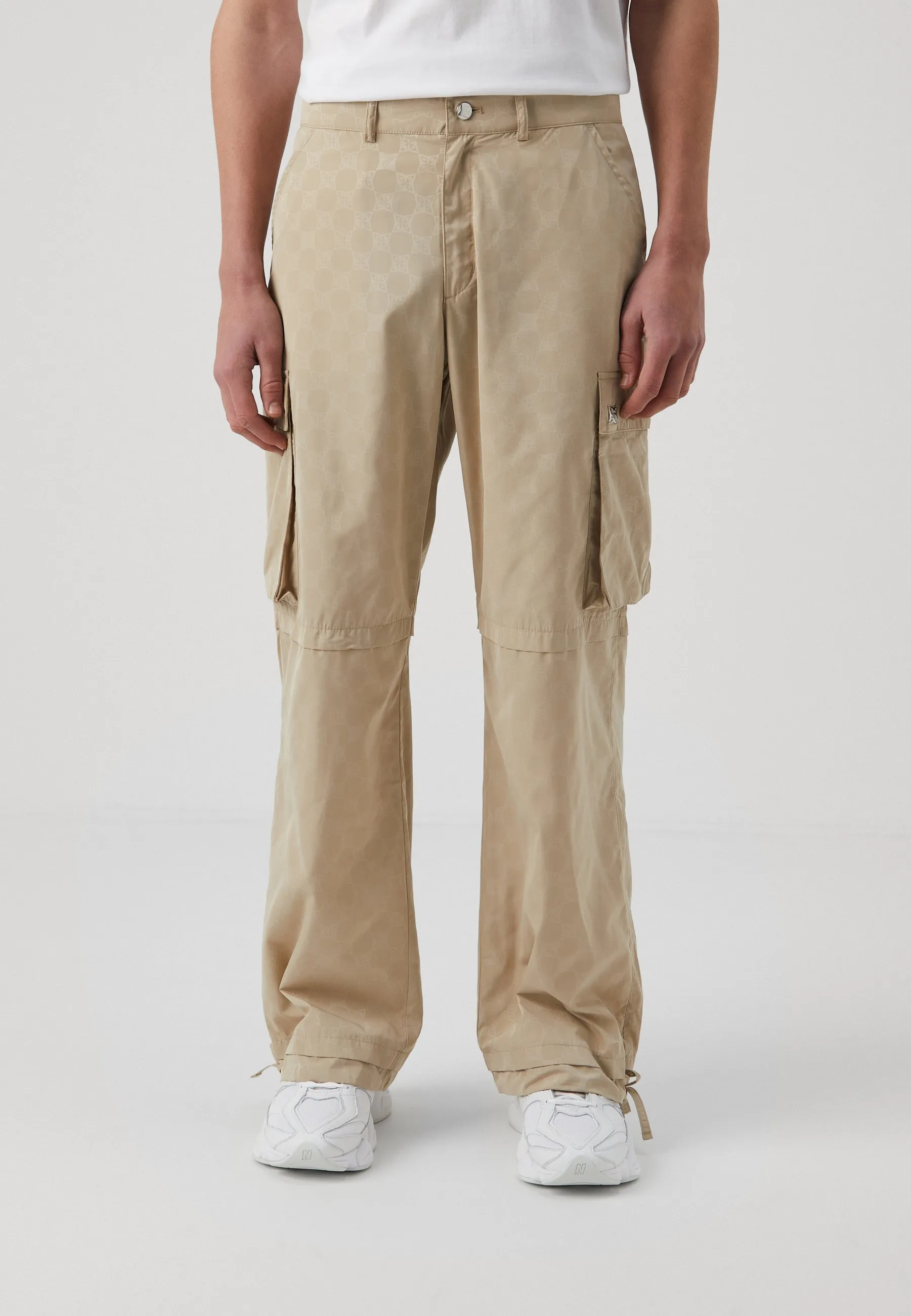 AETHER MONOGRAM PARACHUTE PANTS UNISEX - Pantaloni cargo