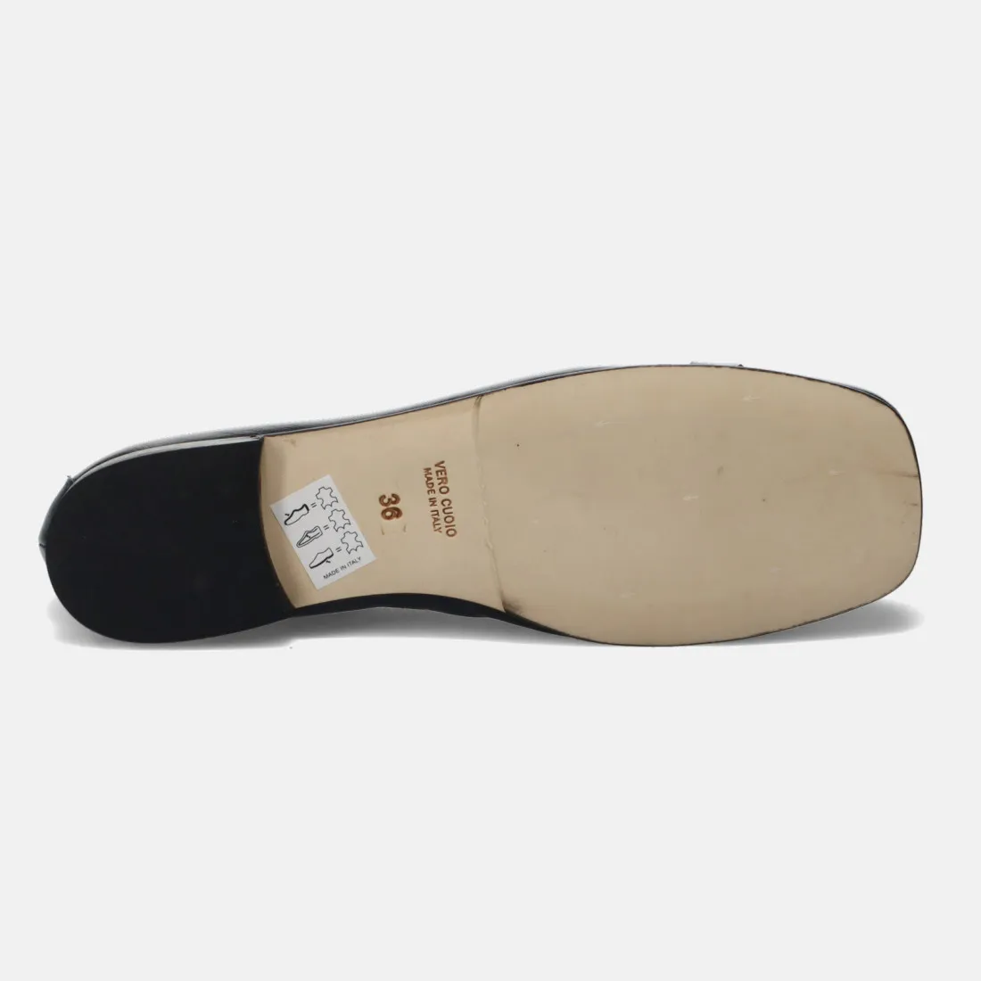 Ballerina Sangiorgio in nappa sfoderata nera con morsetto