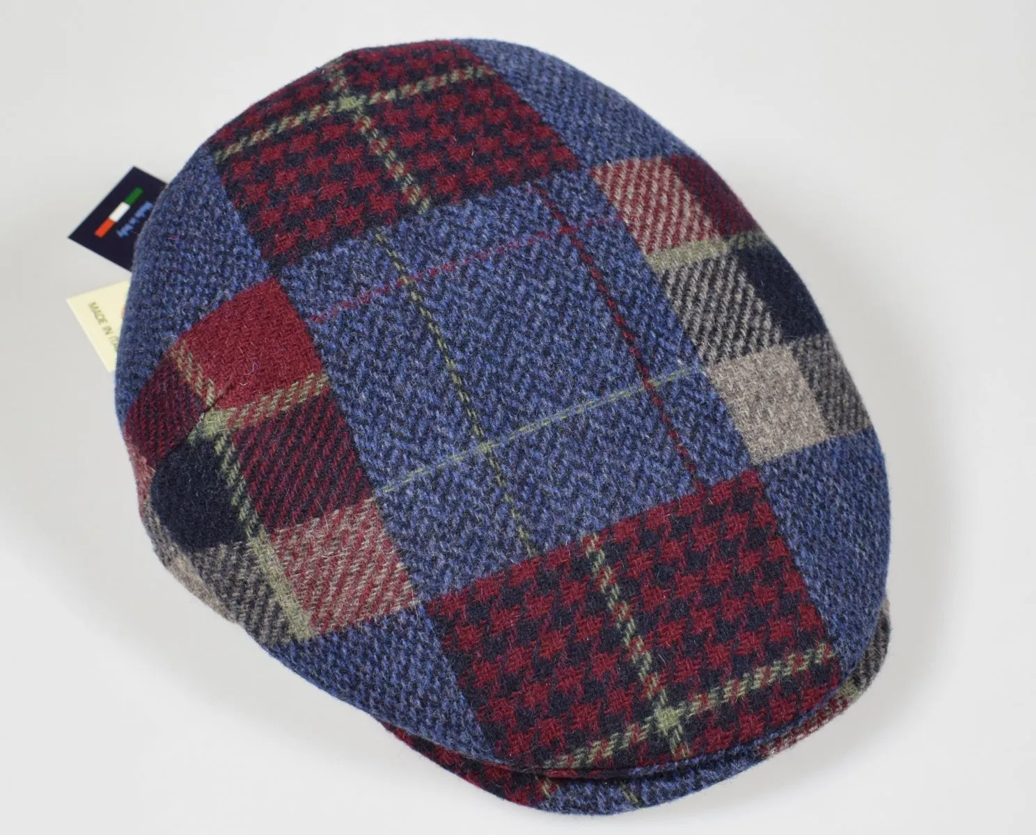 Blue Imor cap in pure merino wool made in Italy