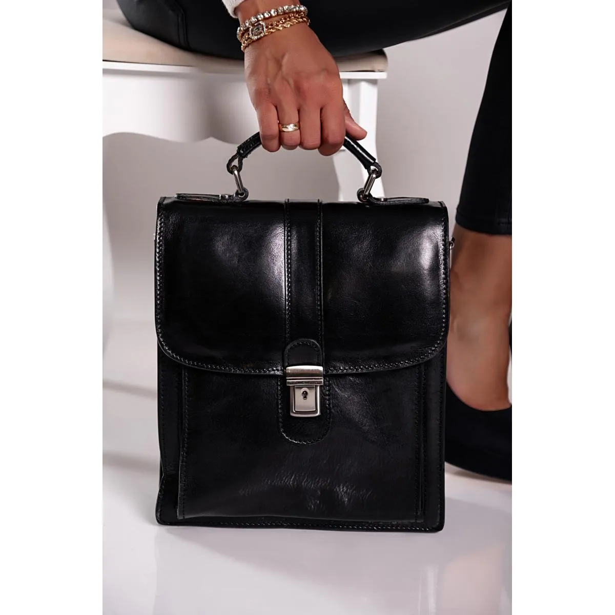 Borsa in pelle naturale Afrodita, nera