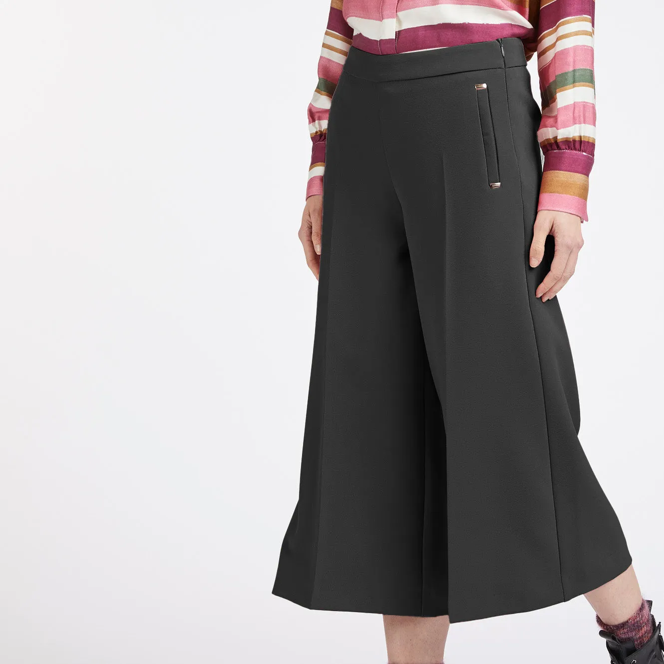 CafèNoir Pantalone da donna Coulotte con Rivetti C7JP0085 N001 nero
