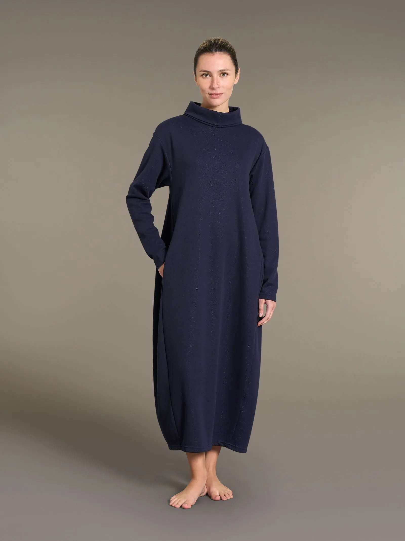 Camicia da notte lunga con collo alto in Cotton Eco Pile e Lurex - Tenebre