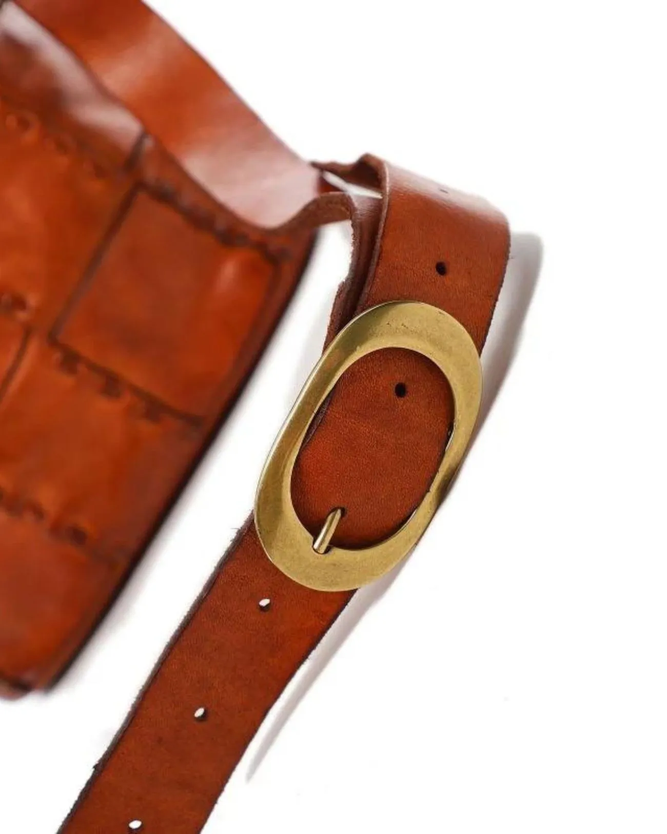 Campomaggi - Borsa a secchiello in pelle con tracolla Edera | Studioarch.com