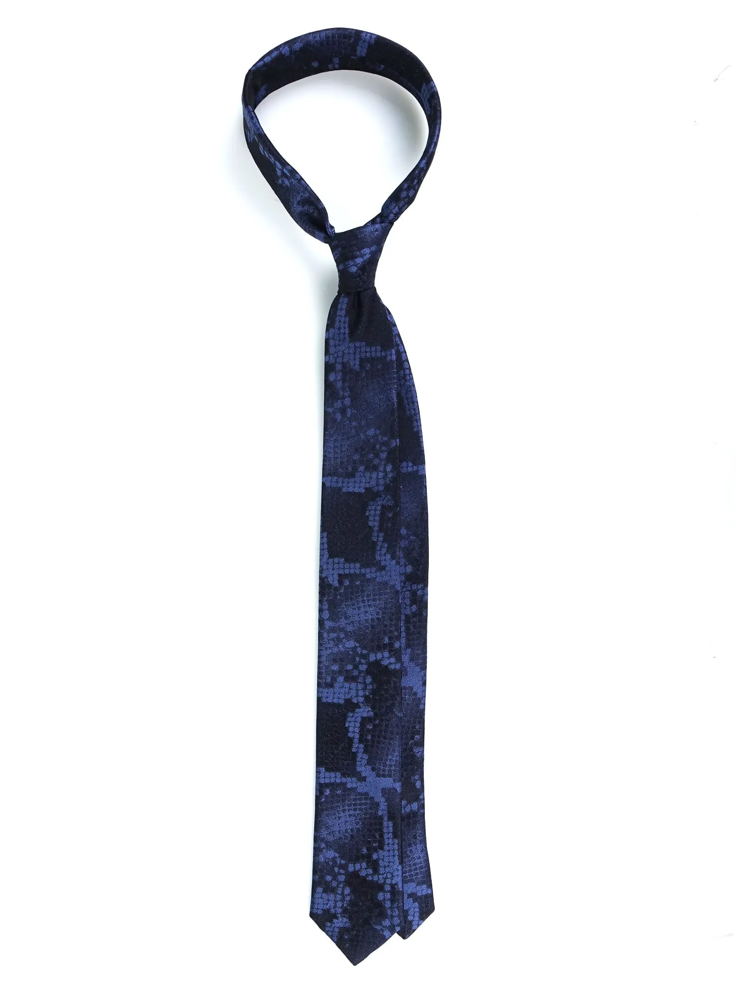 Cravatta 3 pieghe blu in seta jacquard PYTHON 