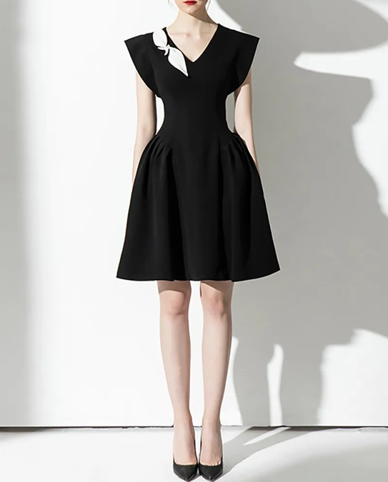 Gonna a trapezio con scollo a V con scollo a V e vestito sottile retrò femminile