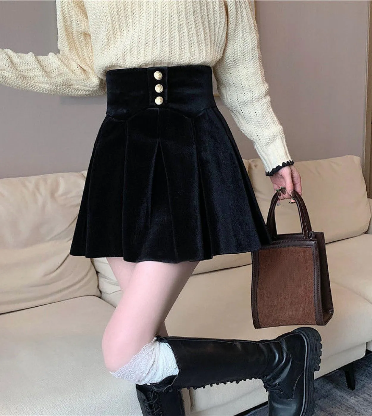 Gonne a pieghe in velluto dorato Moukyun Autunno Vita alta da donna  Gonna casual Kawaii Za Donna Minigonna nera A Line