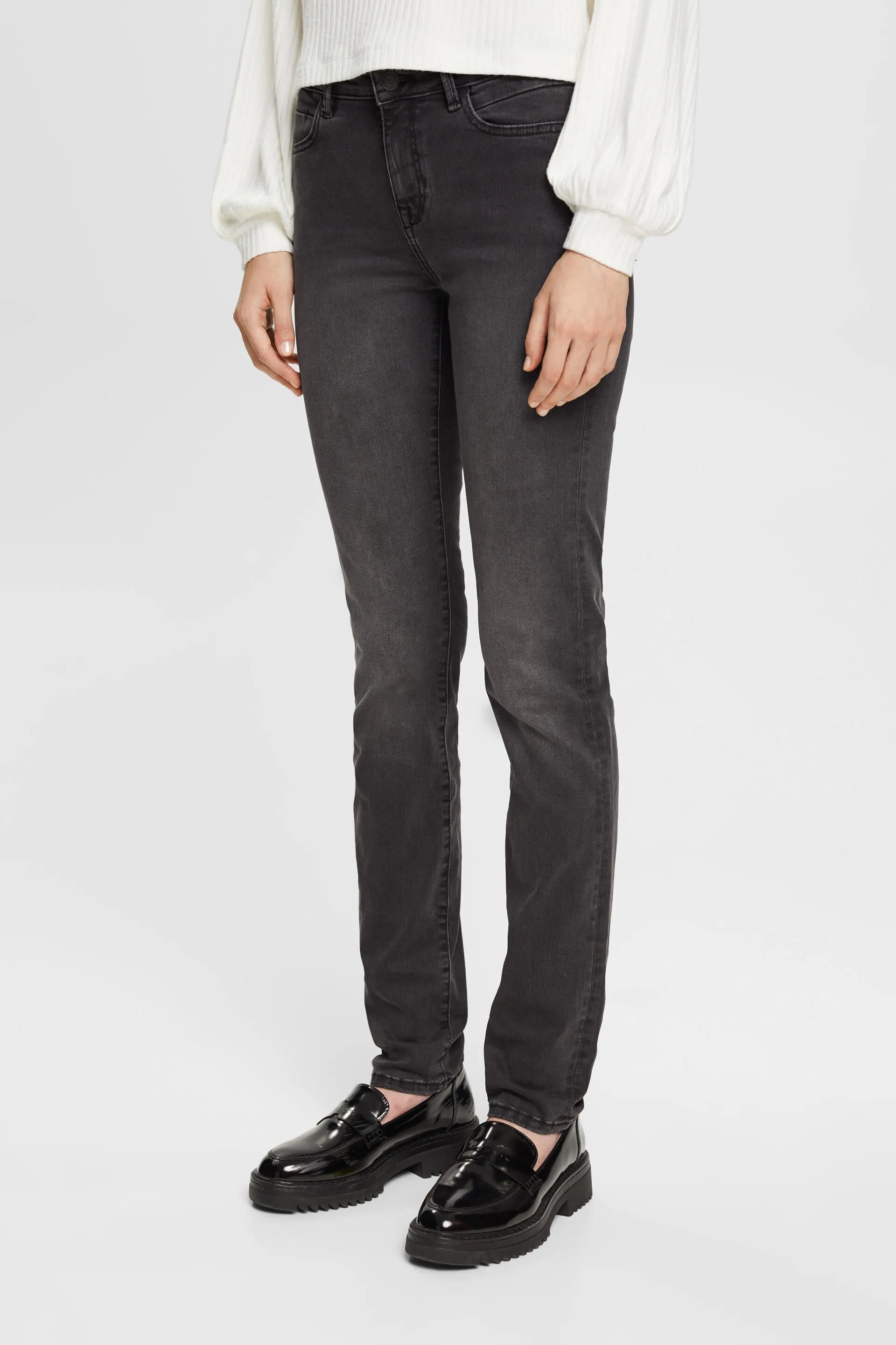 Jeans Slim Fit a vita media