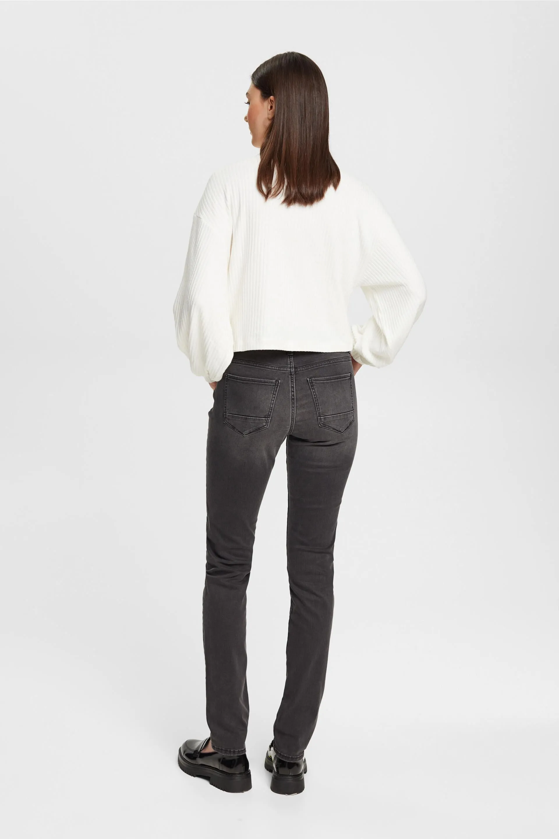 Jeans Slim Fit a vita media