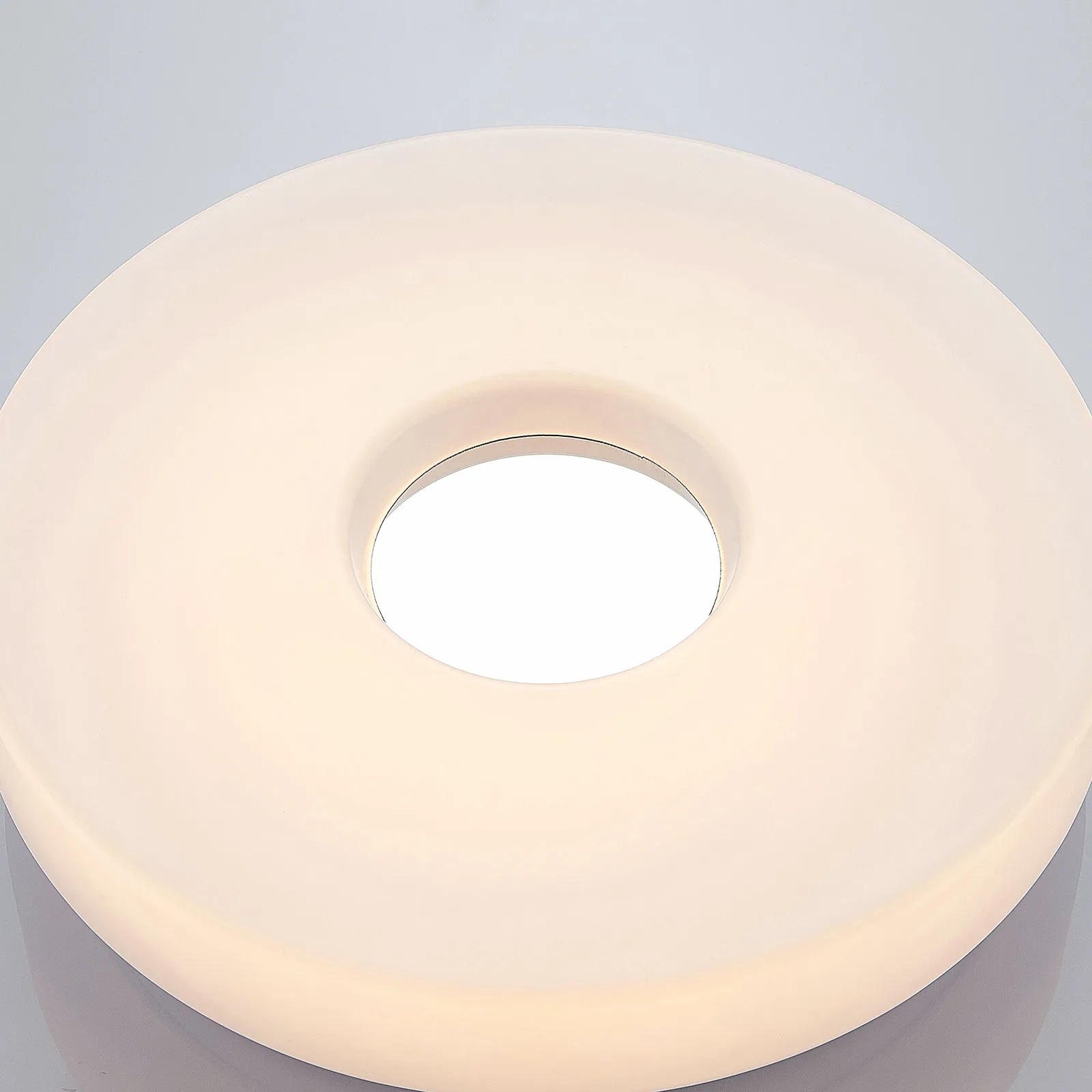 Lindby Florentina plafoniera LED, anello, 29,7 cm
