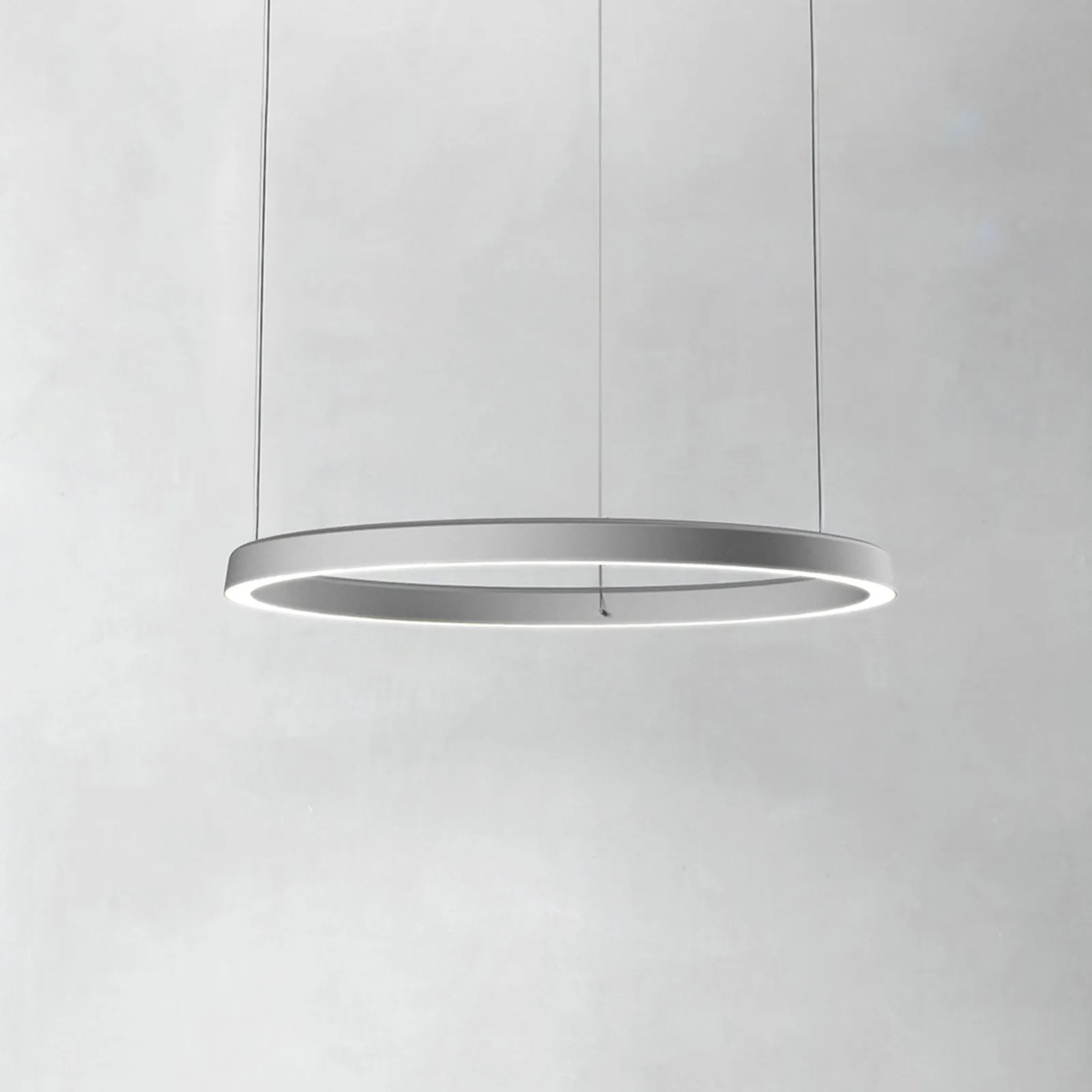 Luceplan Compendium Circle 72cm, alluminio