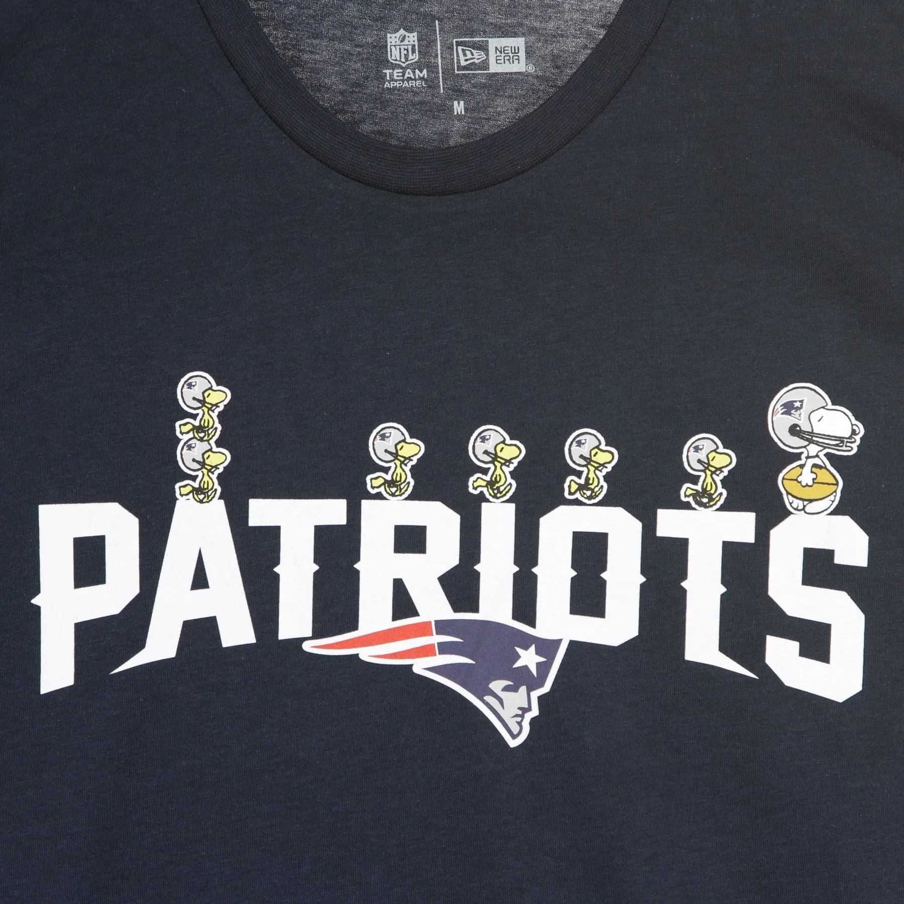 Maglietta Uomo Nfl Snoopy Woodstock Charlie Brown Tee 94 Neepat Obsidian/original Team Colors
