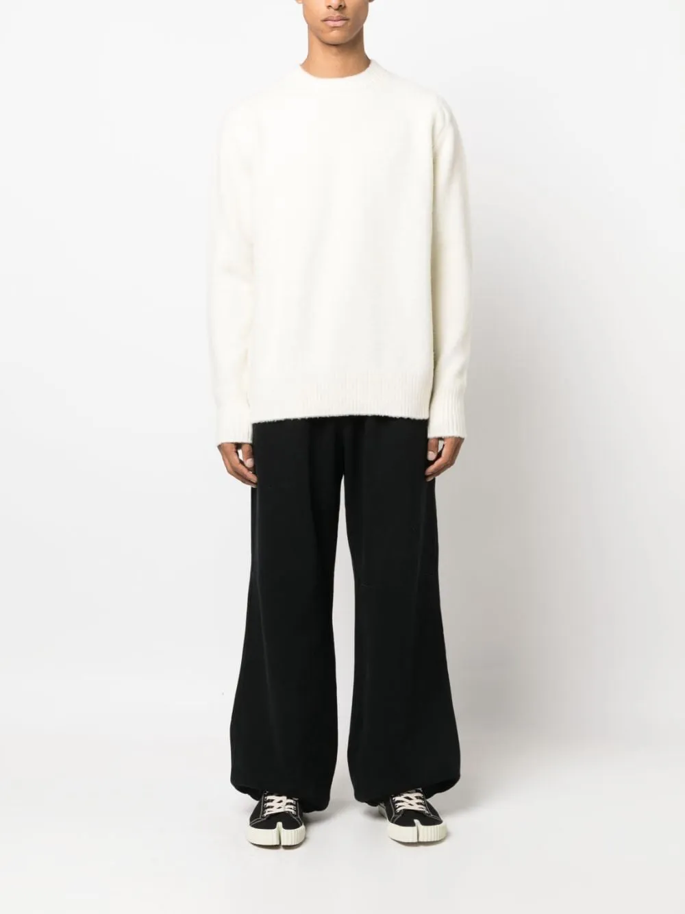 maglione bianco con logo