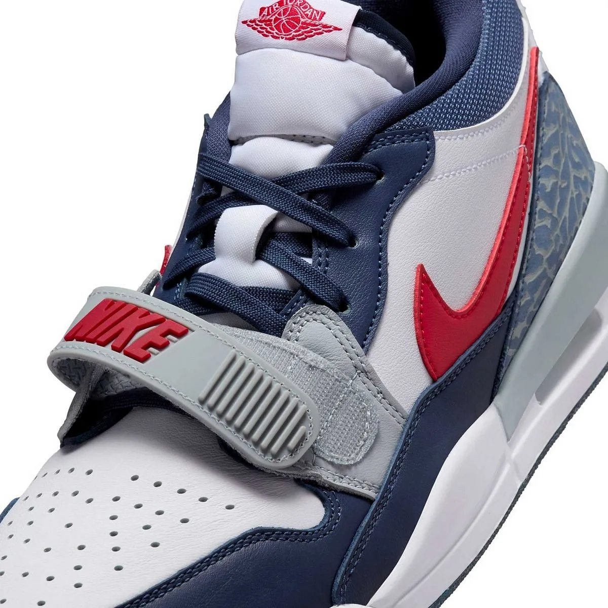      NIKE JORDAN AIR JORDAN LEGACY 312 LOW  