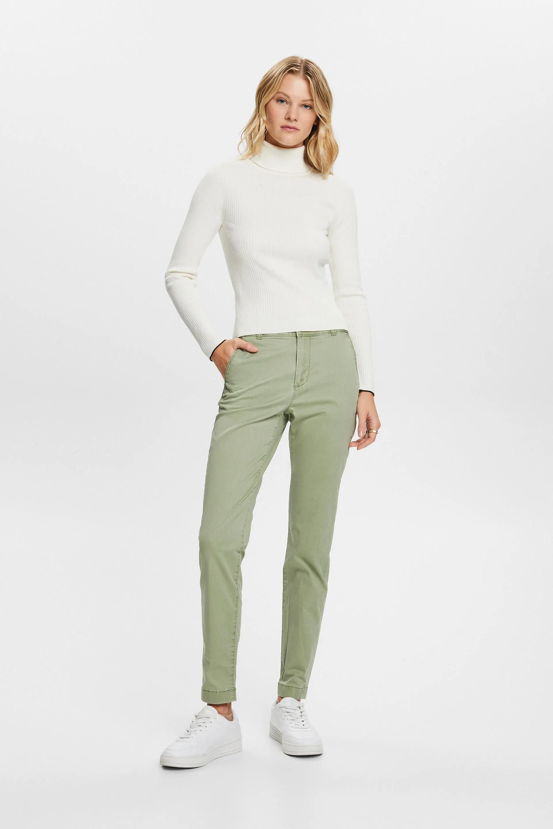 Pantaloni chino basic