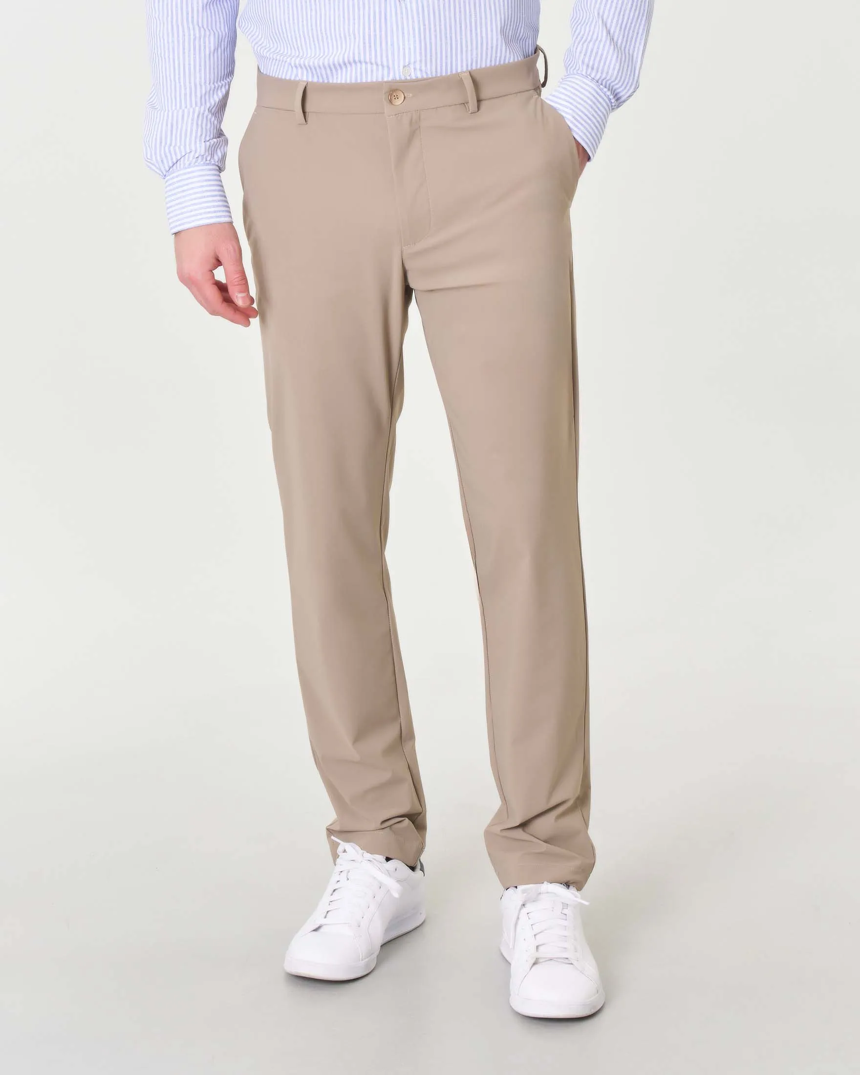 Pantaloni chino slim beige in tessuto tecnico stretch