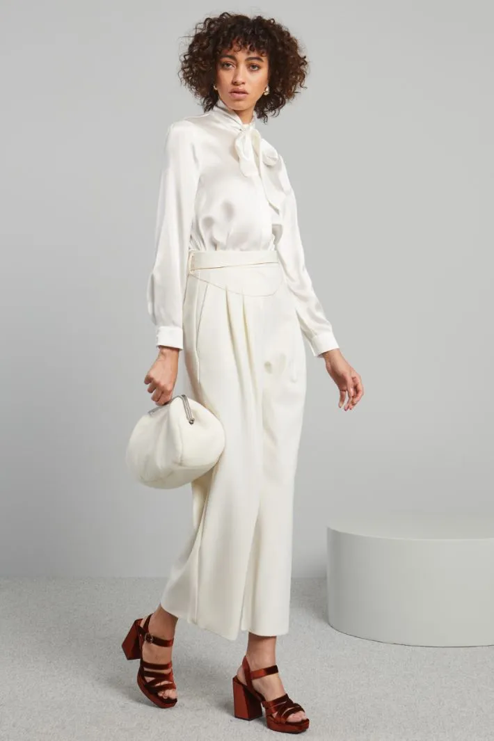 Pantaloni con cintura multifilo