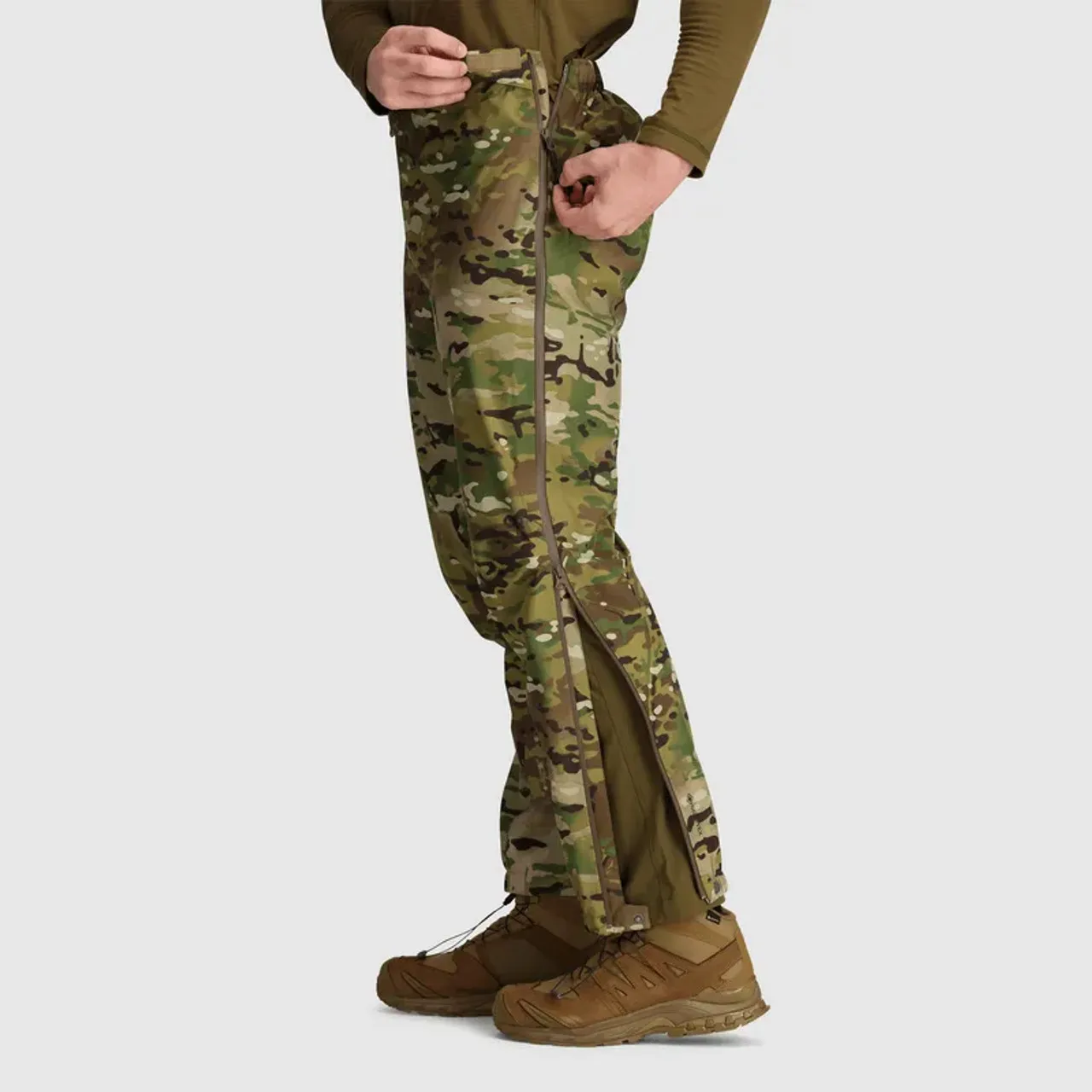 Pantaloni da montagna Gore-tex Multicam di Outdoor Research Allies