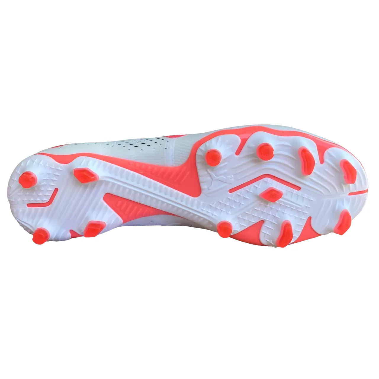 Puma men's laceless football boot Future Match + LL FG/AG 107366 01 white-black-orchid