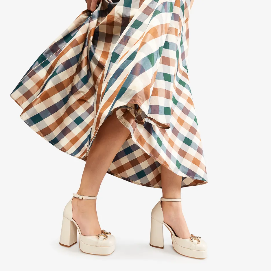 Pumps Avorio con Plateau