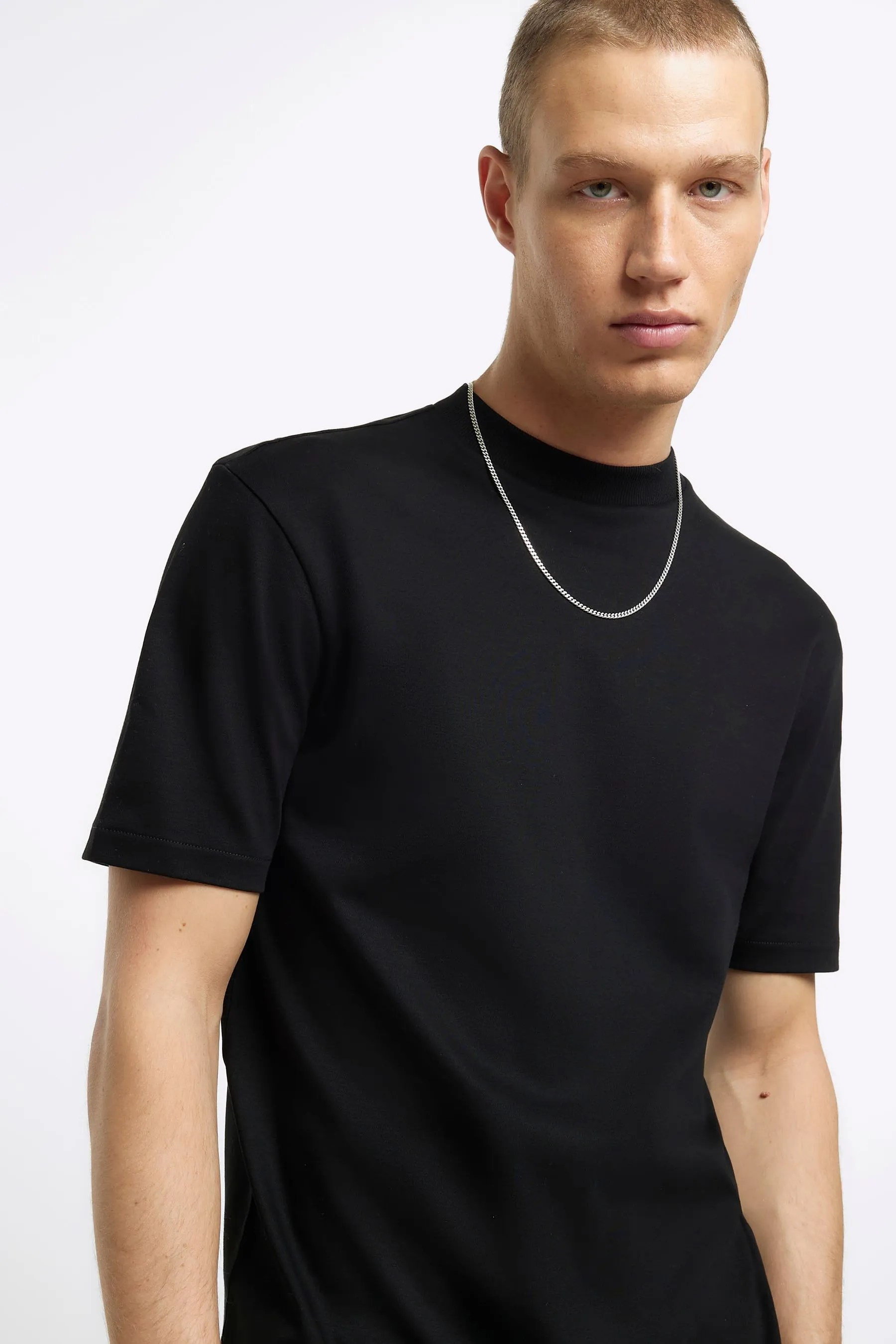 River Island - RI Studio - T-shirt con Vestibilità attillata / Slim pesante