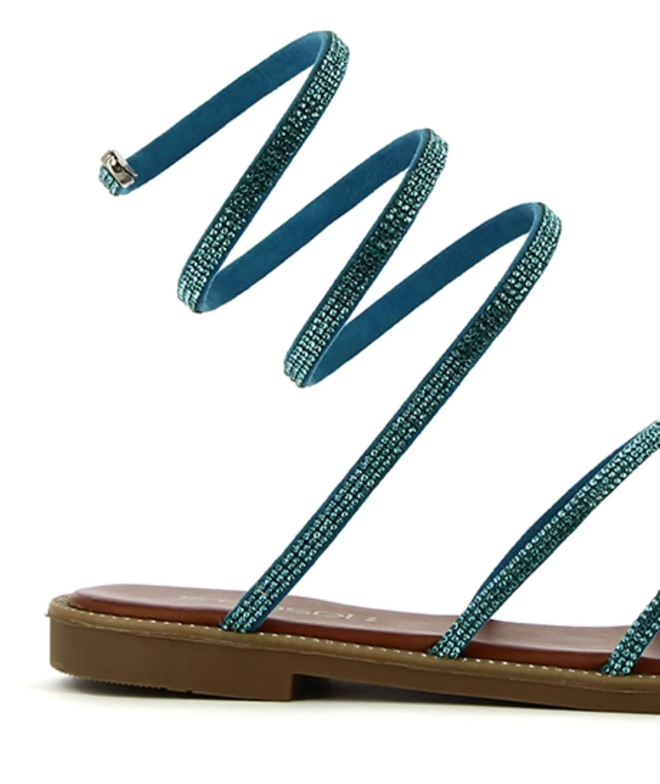 Sandali azzurri bassi con cinturino a spirale con strass