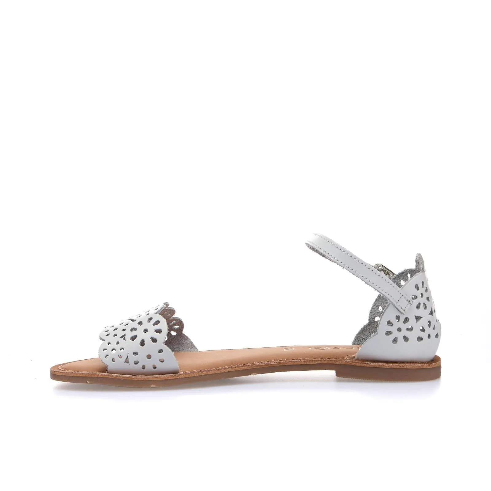 Sandali bianchi bassi in pelle con cinturino