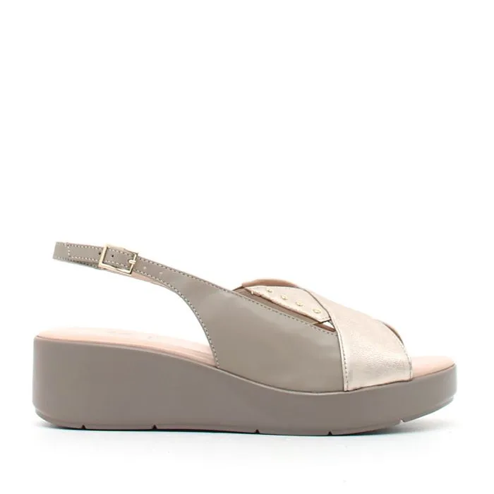 SANDALI IN PELLE