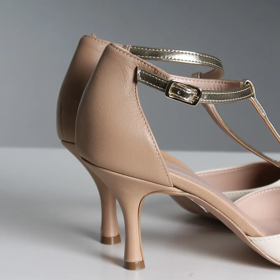 Scarpa cinturino a T