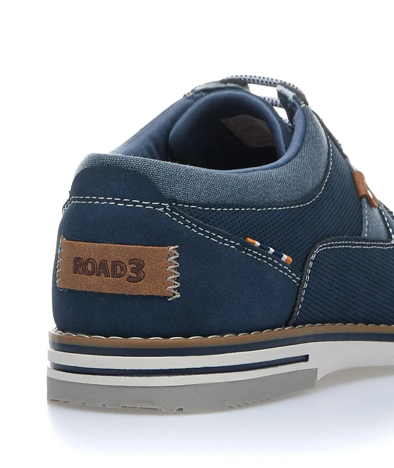 Scarpe blu con lacci