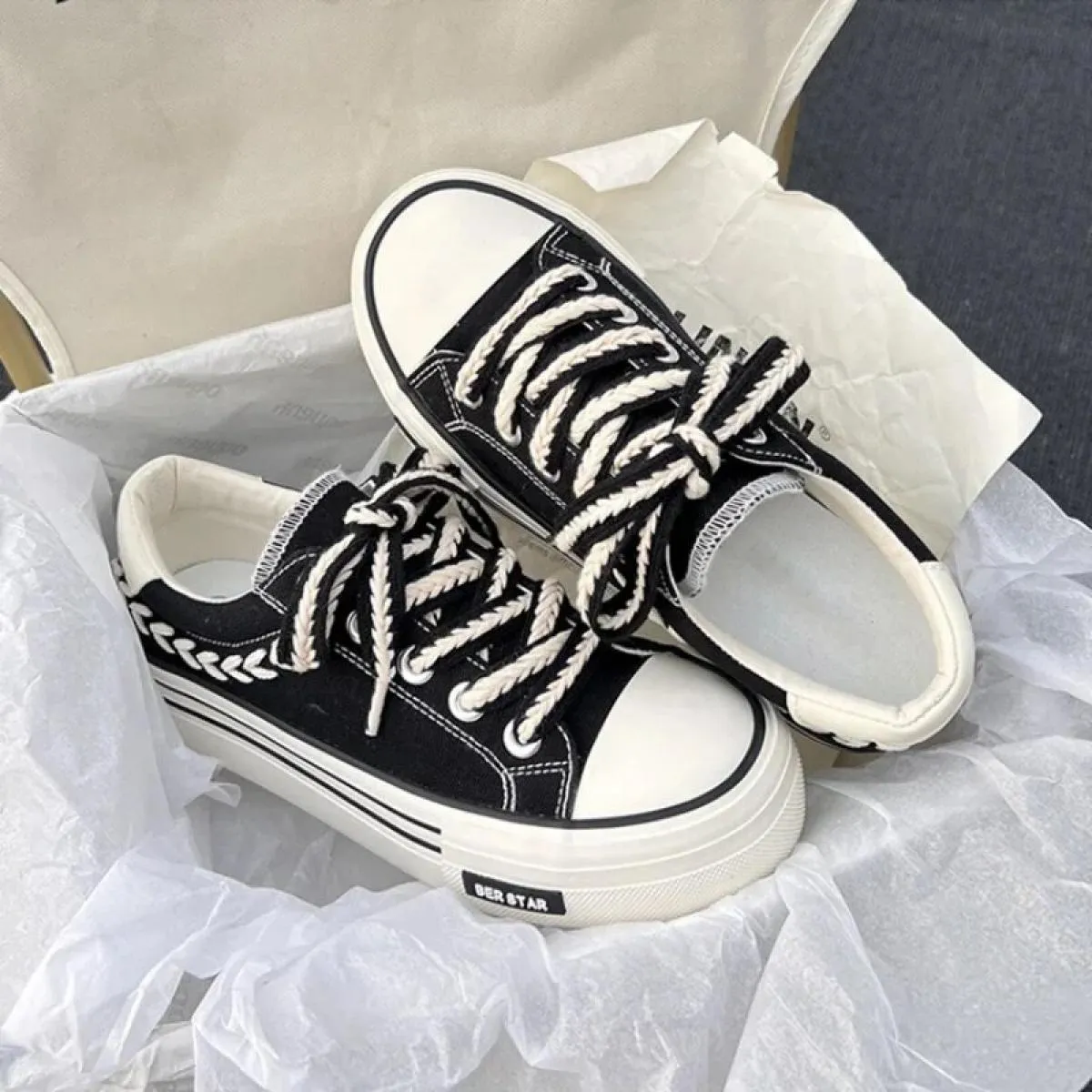 Scarpe da donna con plateau in tela Scarpe da ginnastica robuste con altezza crescente per ragazze giovanili Scarpe da ginnastic