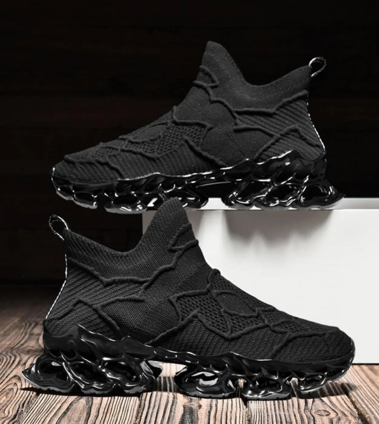 Scarpe da uomo Sneakers Uomo Scarpe casual da uomo Tenis Scarpe di lusso Trainer Race Scarpe traspiranti Moda Mocassini Scarpe d