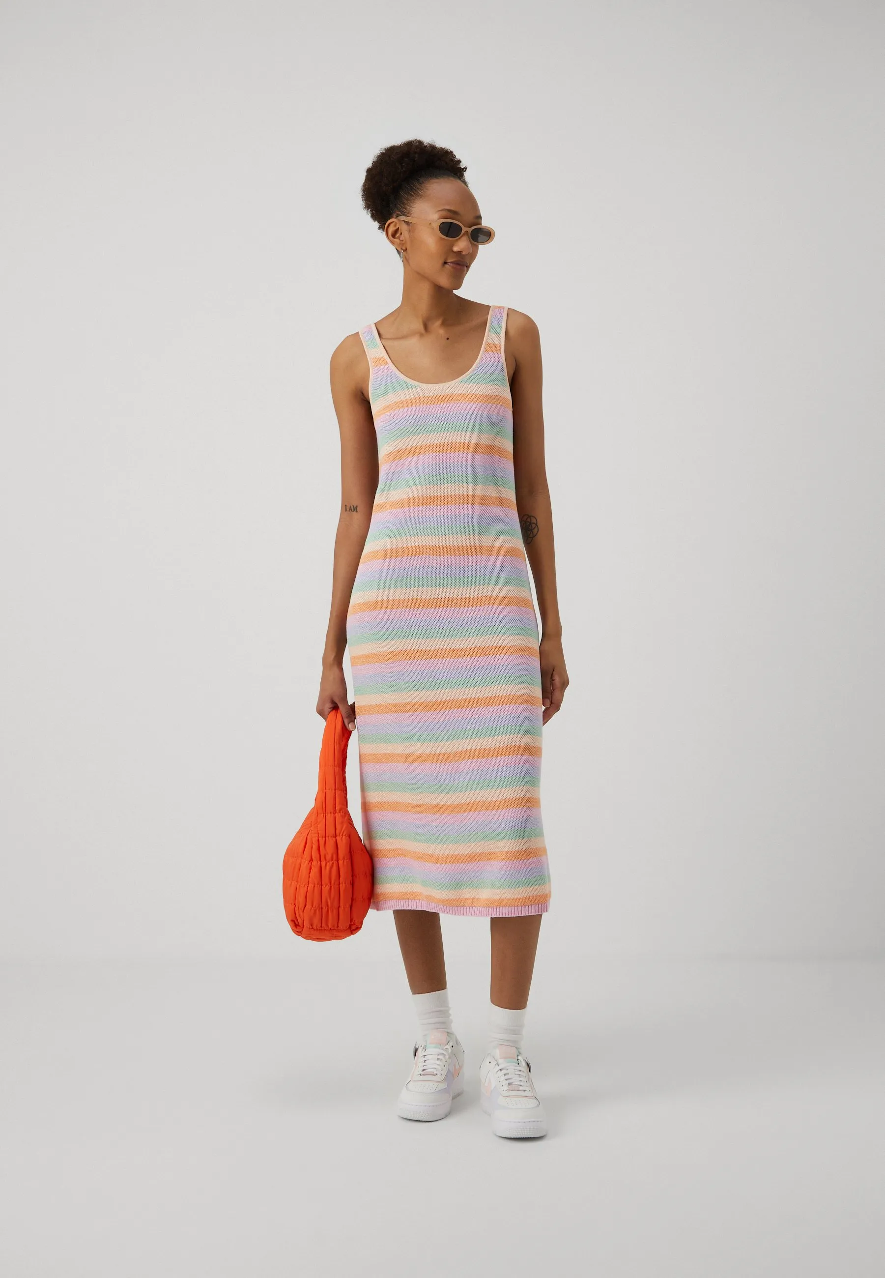 SCOOPNECK  - Abito in maglia