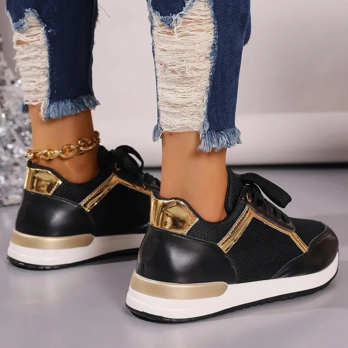 Sneakers da donna alla moda con lacci Scarpe da donna nuove primaverili con plateau Scarpe da ginnastica da donna bianche Scarpe