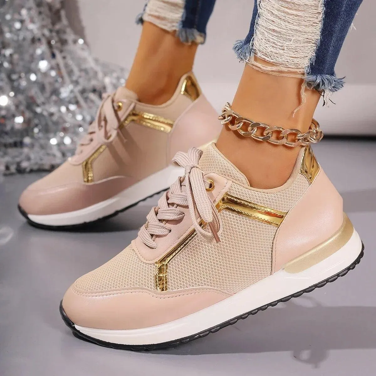 Sneakers da donna alla moda con lacci Scarpe da donna nuove primaverili con plateau Scarpe da ginnastica da donna bianche Scarpe