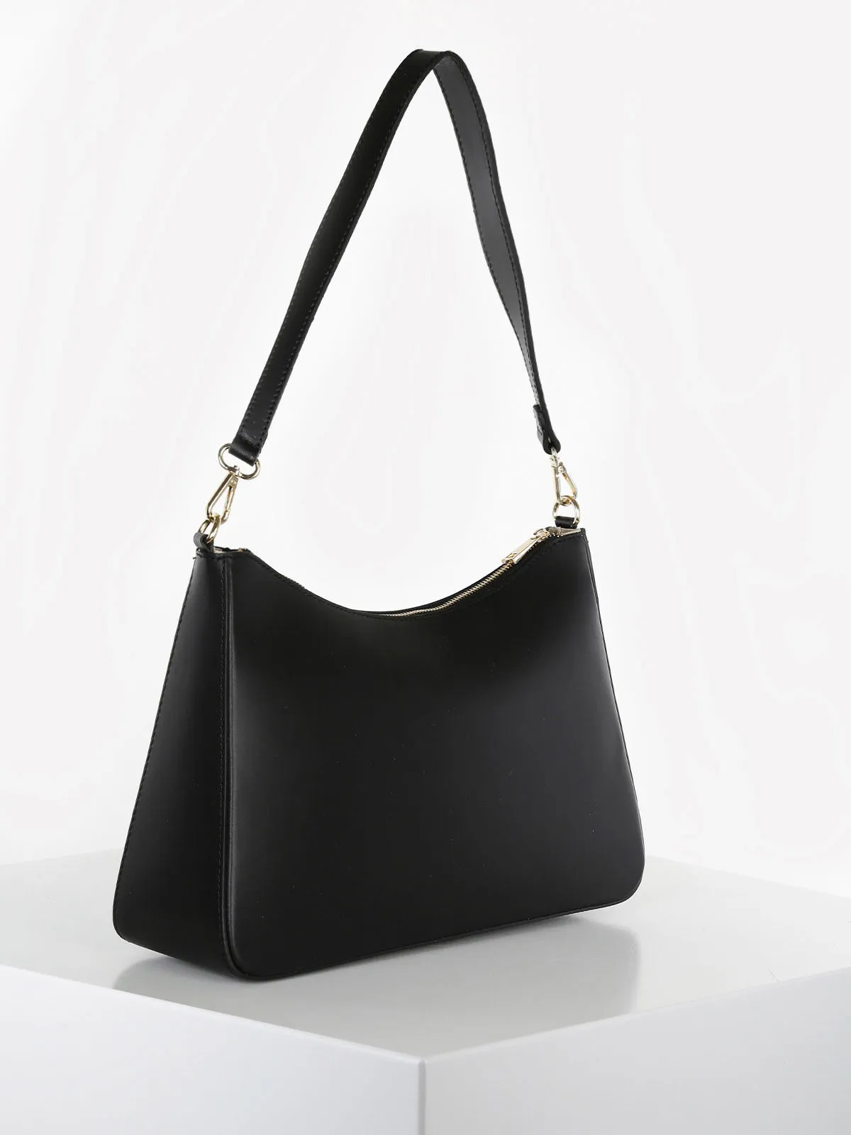 Solada Starre Baguette-Tasche aus echtem Leder