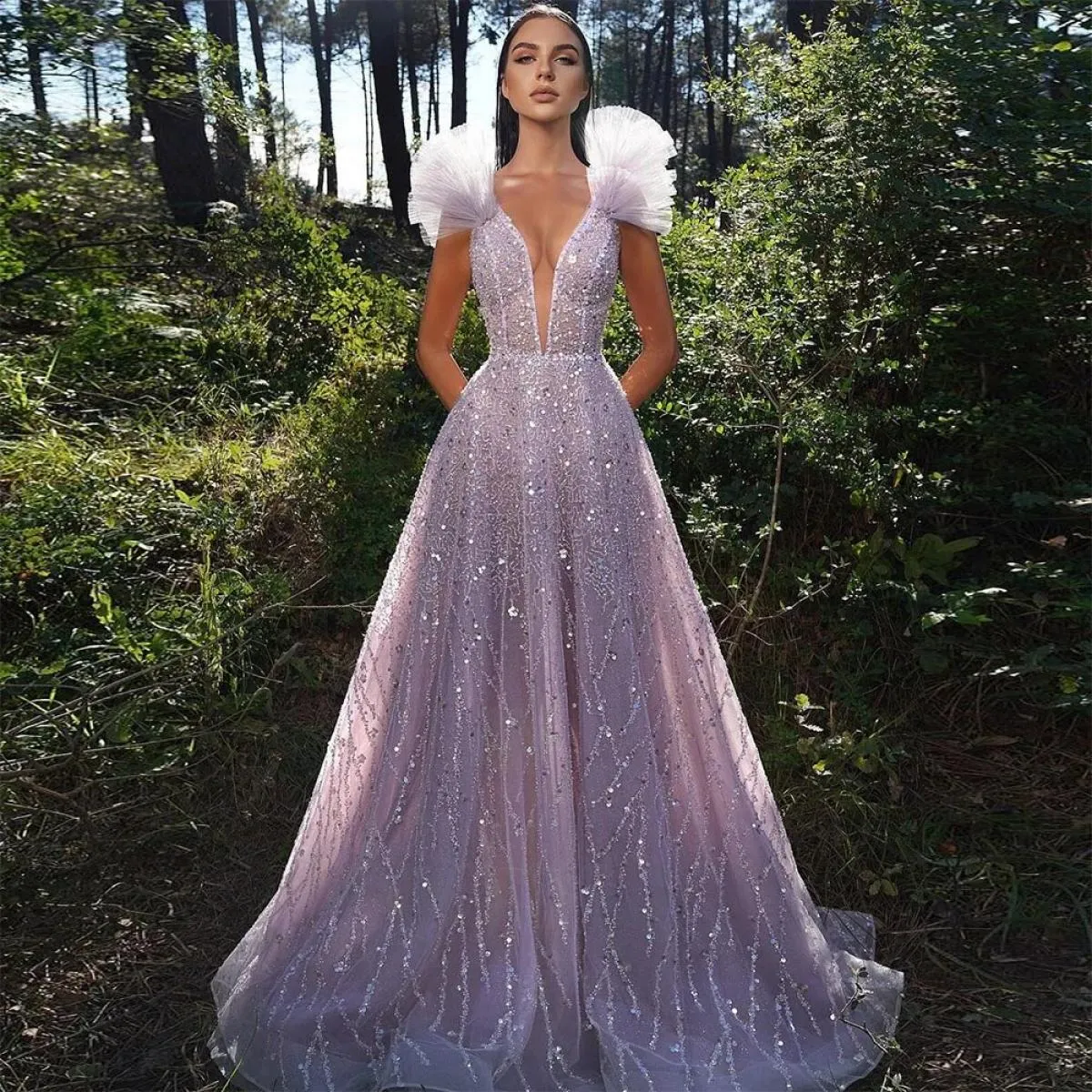 Splendidi abiti da ballo lunghi in tulle con perline Abiti da sera con paillettes glitterati Abito da festa arabo saudita Shiny