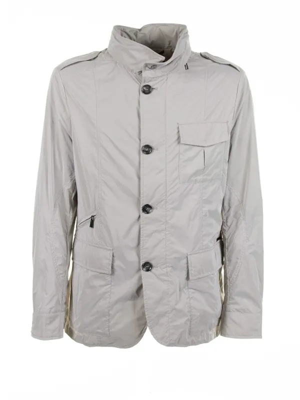 Spring jacket with pockets and buttons