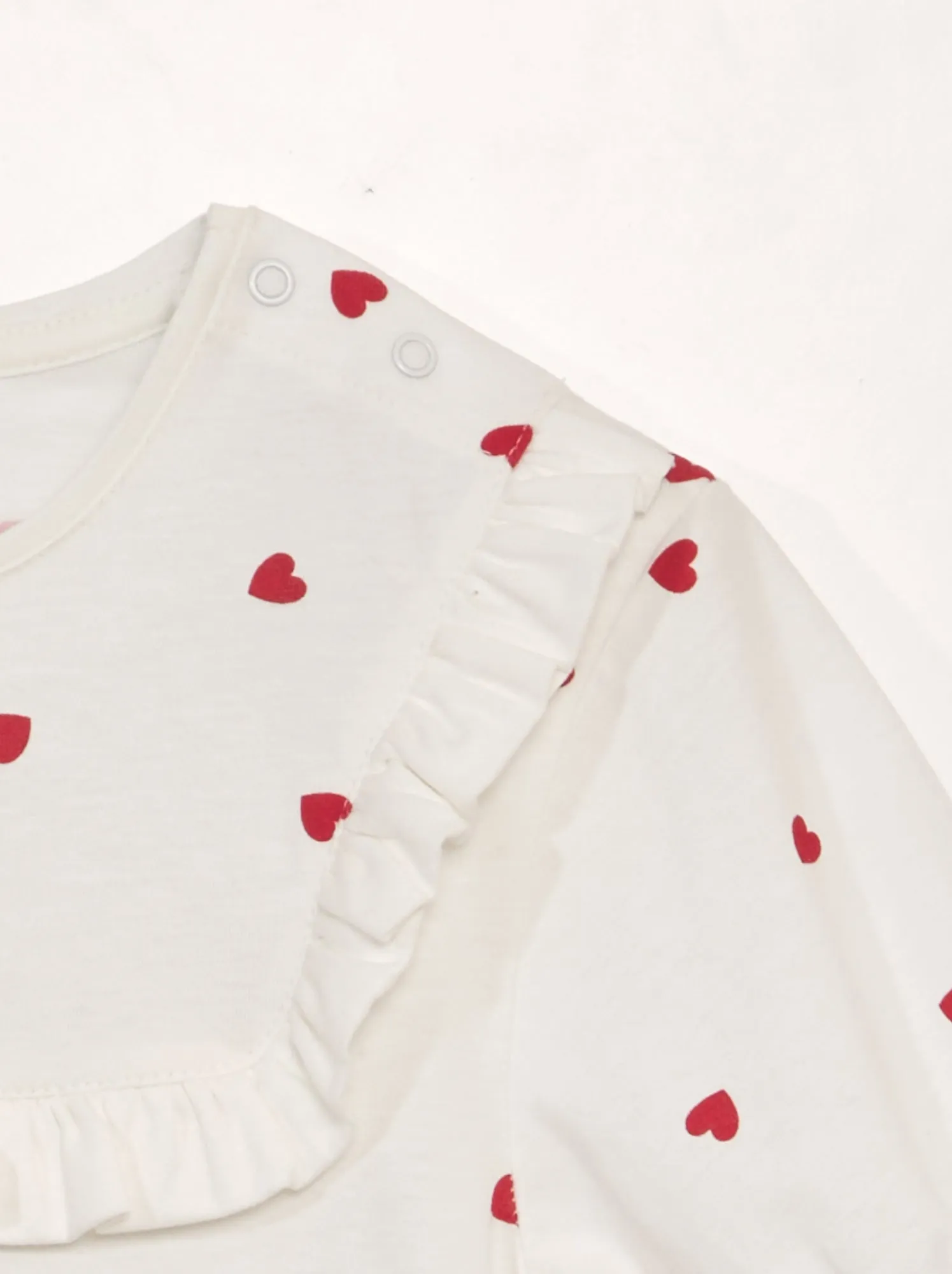 T-shirt adattiva con volant e motivo 'cuore' - BIANCO