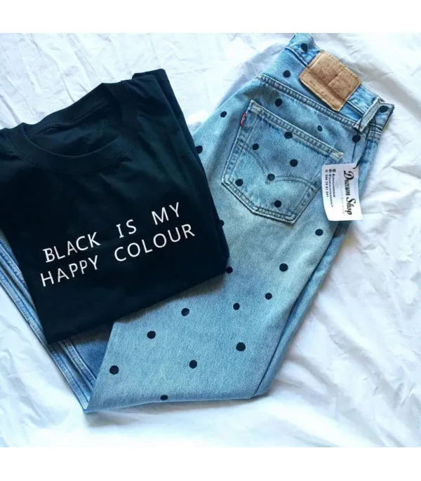 T-shirt Black is my happy color