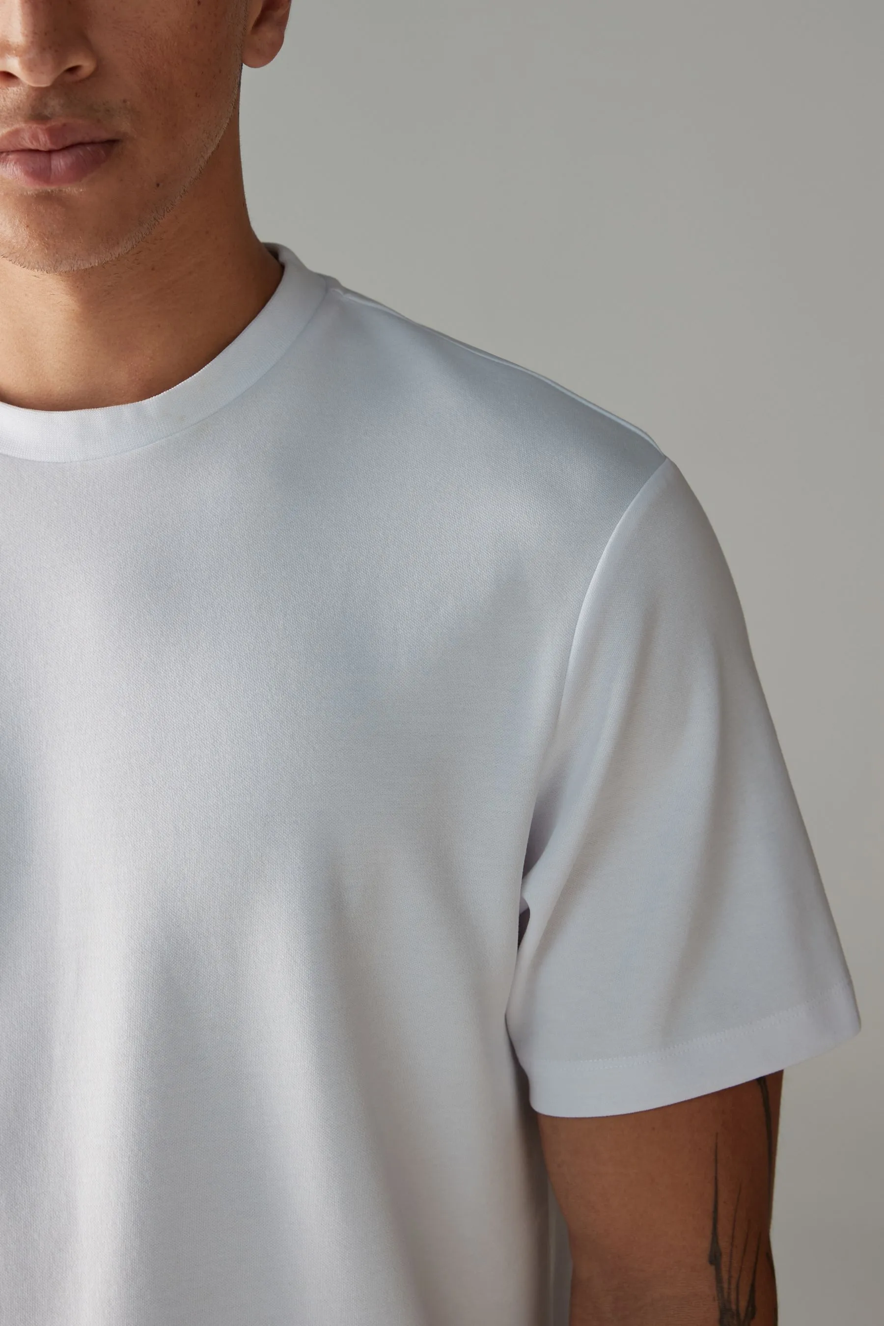 T-shirt pesante morbida vestibilità comoda