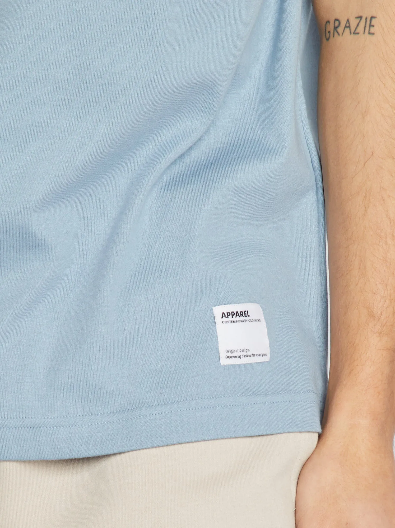 T-shirt scollo tondo in cotone - BLU