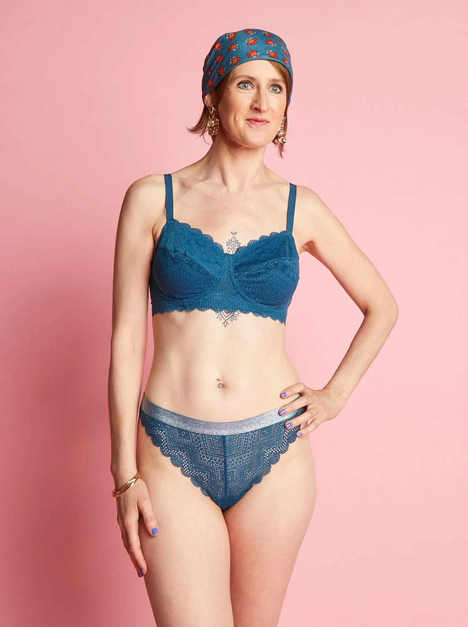 Tanga in pizzo - BLU