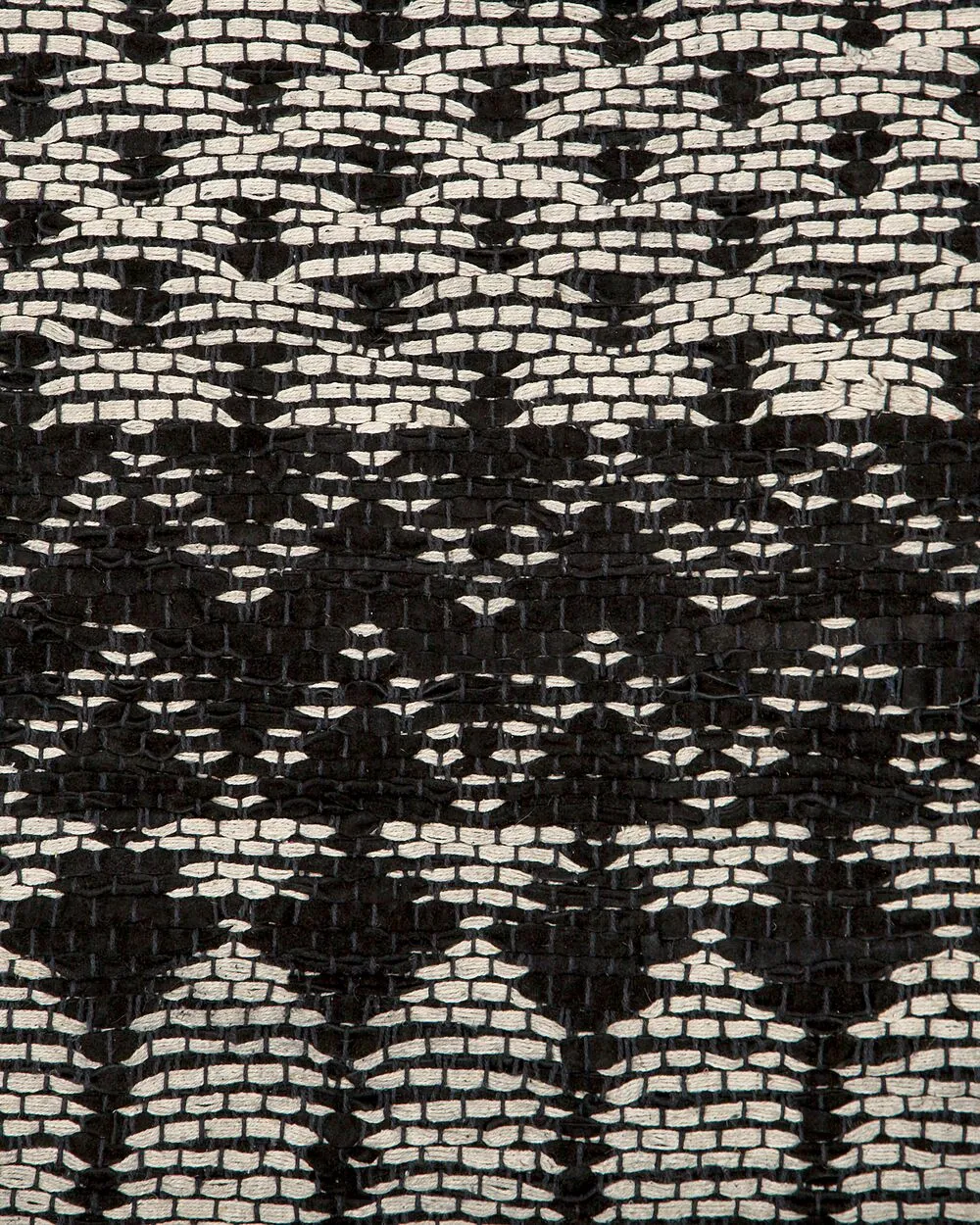 Tappeto in pelle nero/beige 140 x 200 cm SOKUN