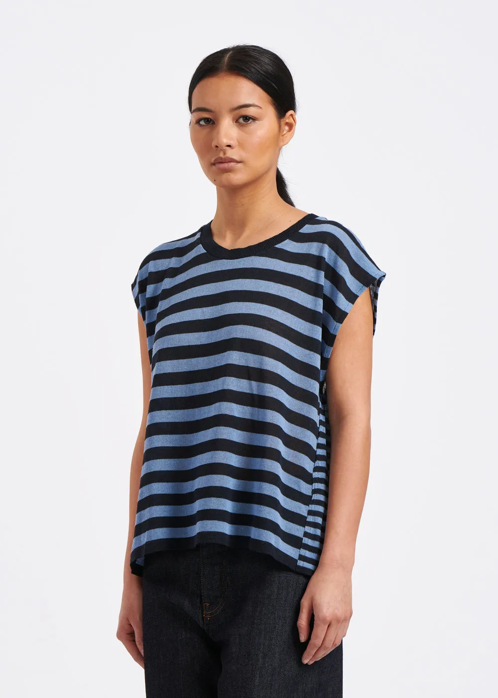 Thin sleeveless sweater with blue stripes
