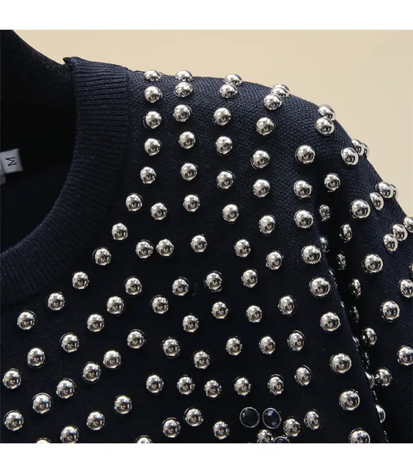 Tuta studs & fringe