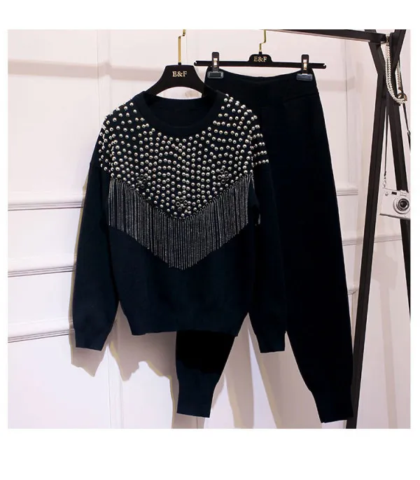 Tuta studs & fringe