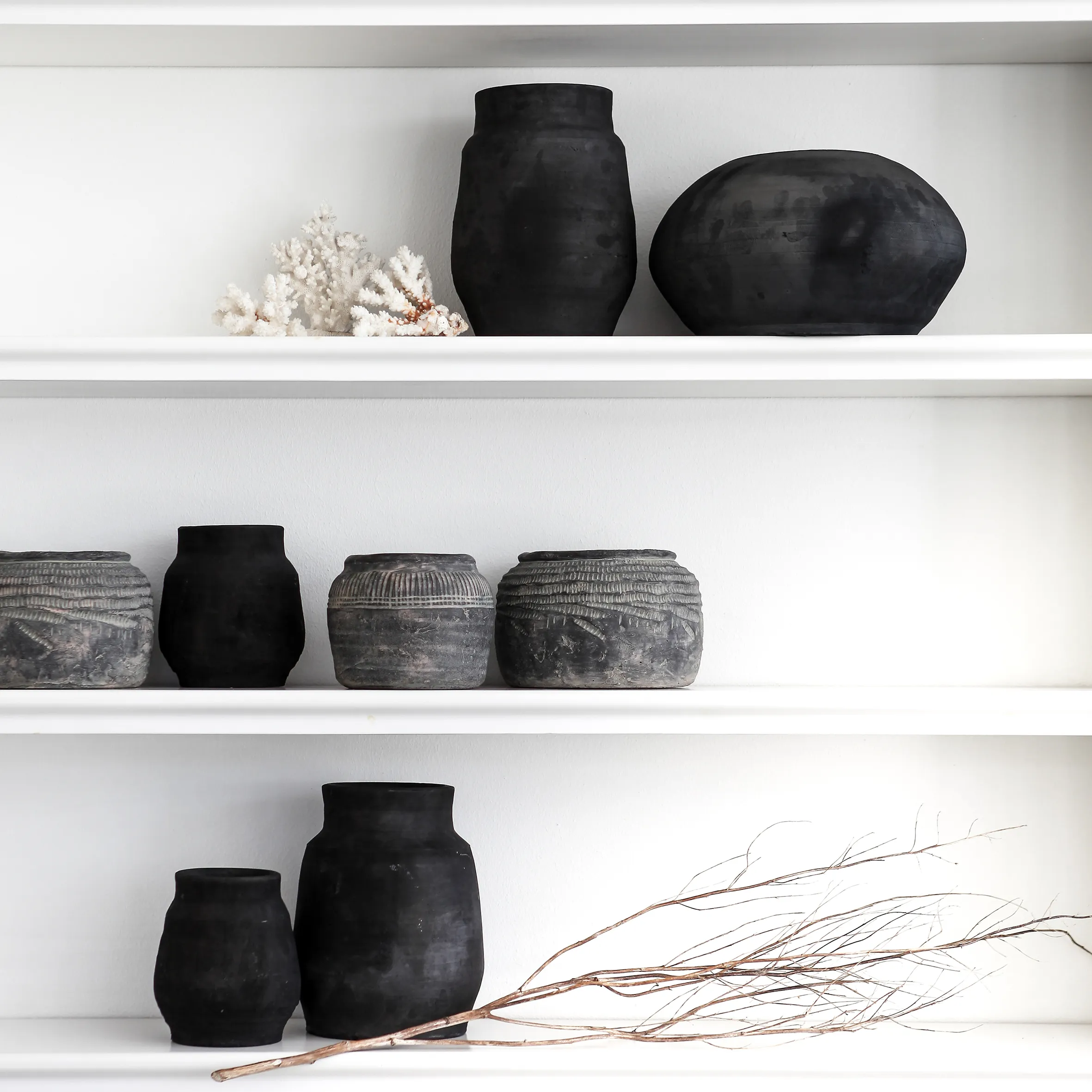 Vaso da fiori Hero L.jn{font-size:18px}Nero